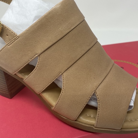 VANELI Mayo Sabbia Womens Block Heel Sling Back Upper Leather Buckle Size 7M NEW - Picture 5 of 13